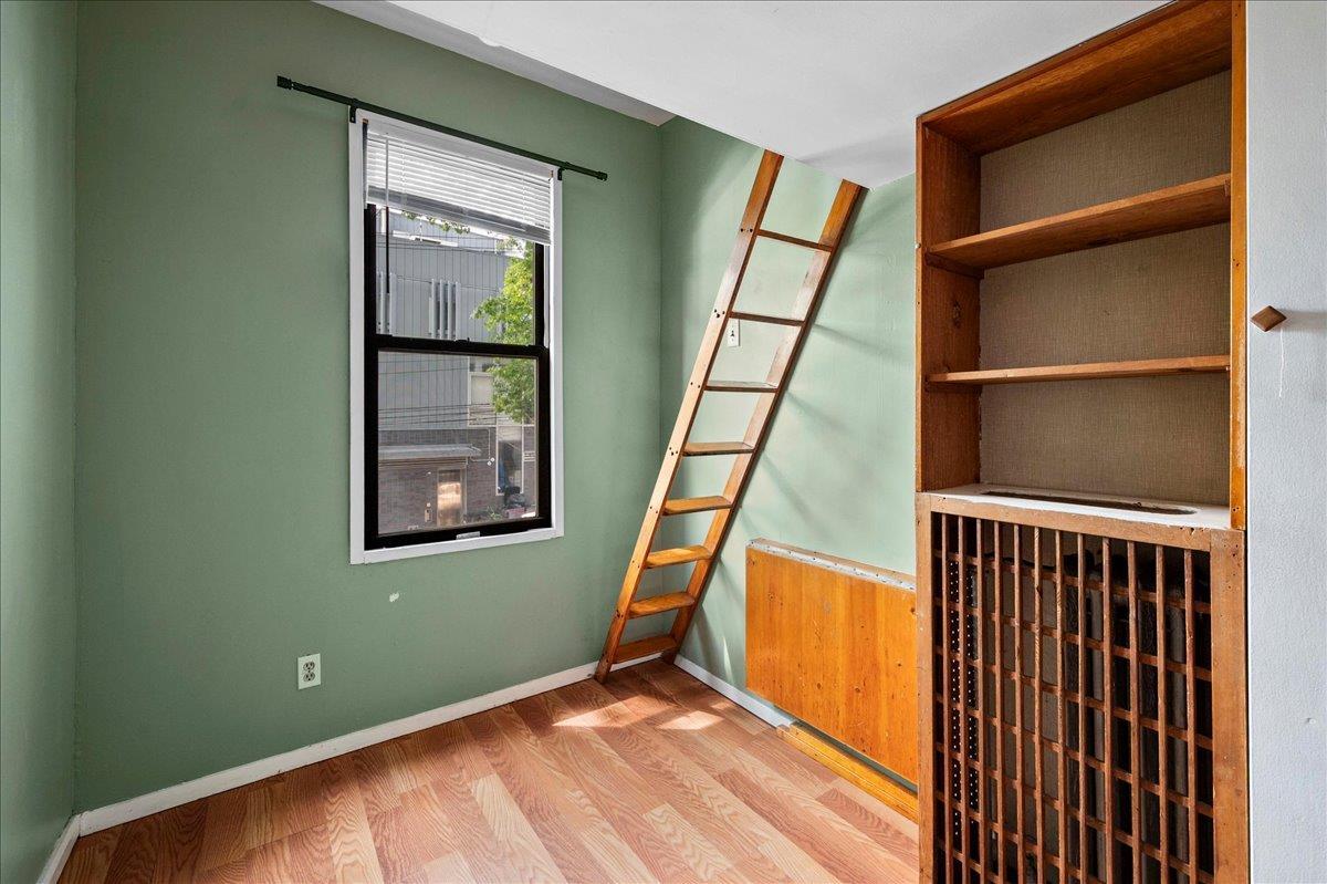 Single Family 234th  Bronx, NY 10470, MLS-872965-14