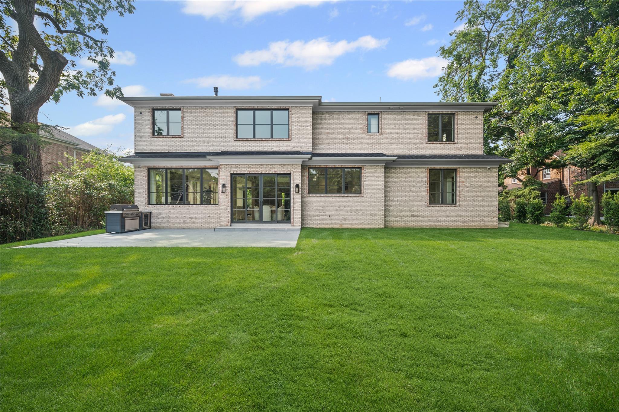 Single Family Mirrielees  Nassau County, NY 11021, MLS-872989-46