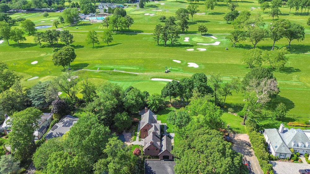 Single Family Country Club  Nassau County, NY 11050, MLS-872999-2