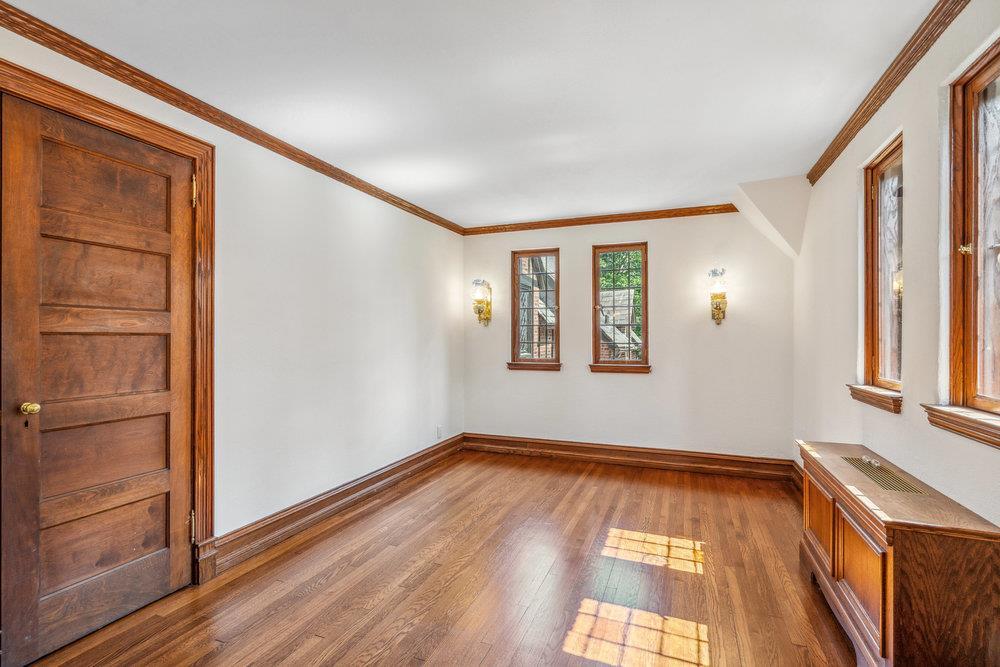 Single Family Country Club  Nassau County, NY 11050, MLS-872999-33