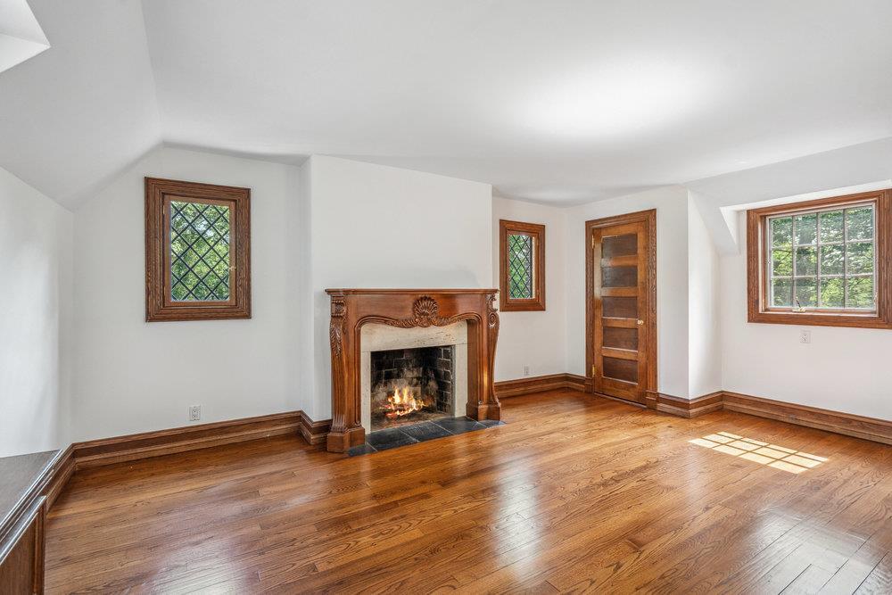 Single Family Country Club  Nassau County, NY 11050, MLS-872999-40