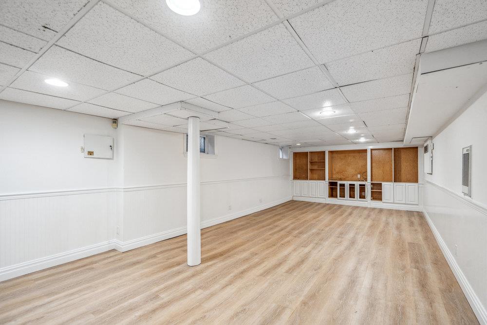 Single Family Country Club  Nassau County, NY 11050, MLS-872999-43