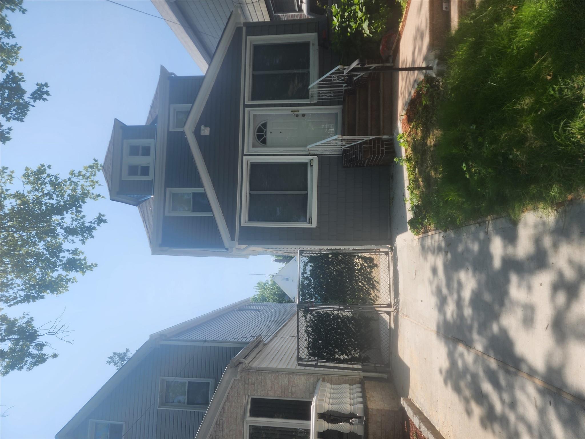 Single Family 201st  Queens, NY 11423, MLS-873014-2