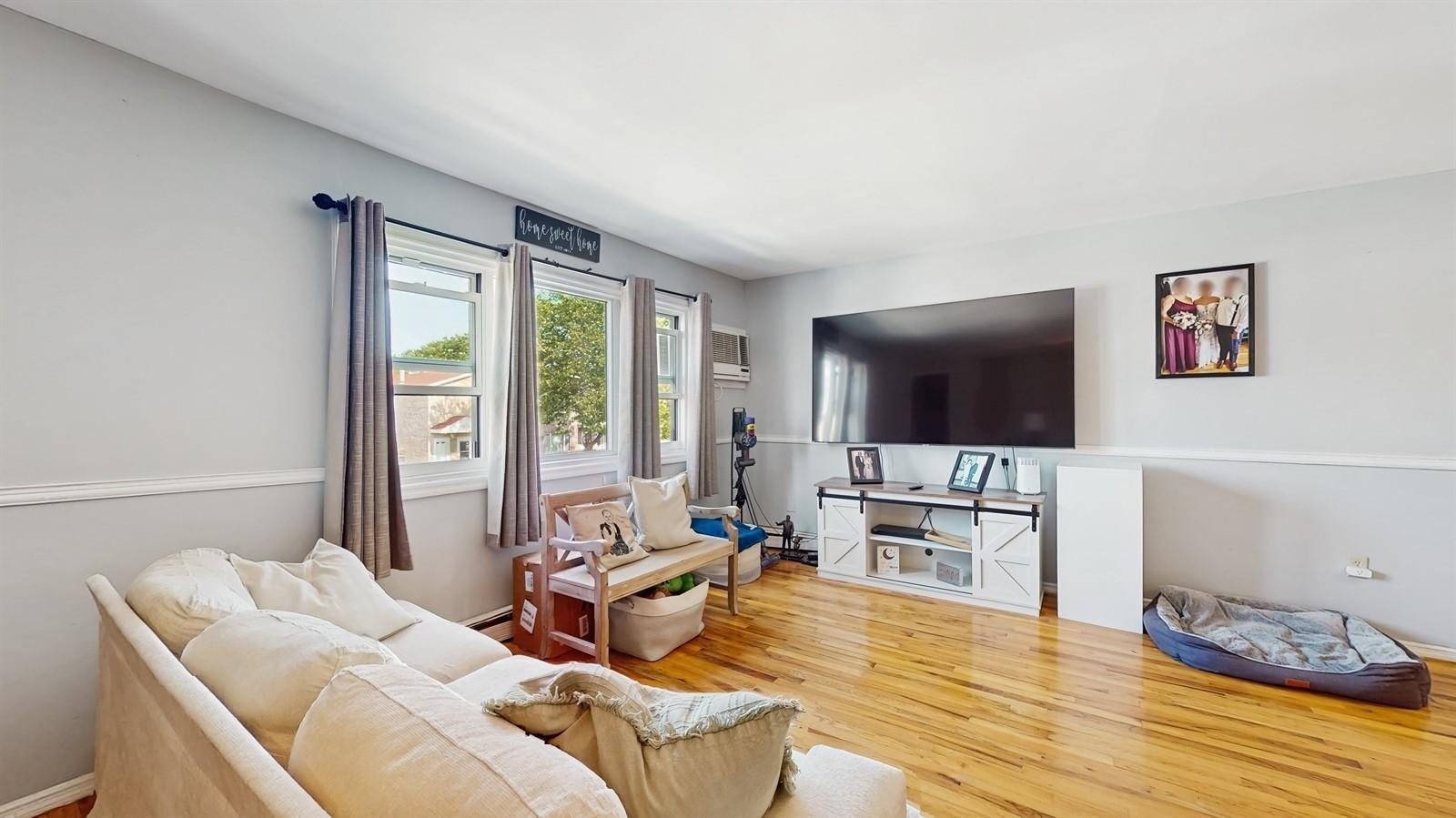 Single Family 76th  Queens, NY 11414, MLS-873021-15