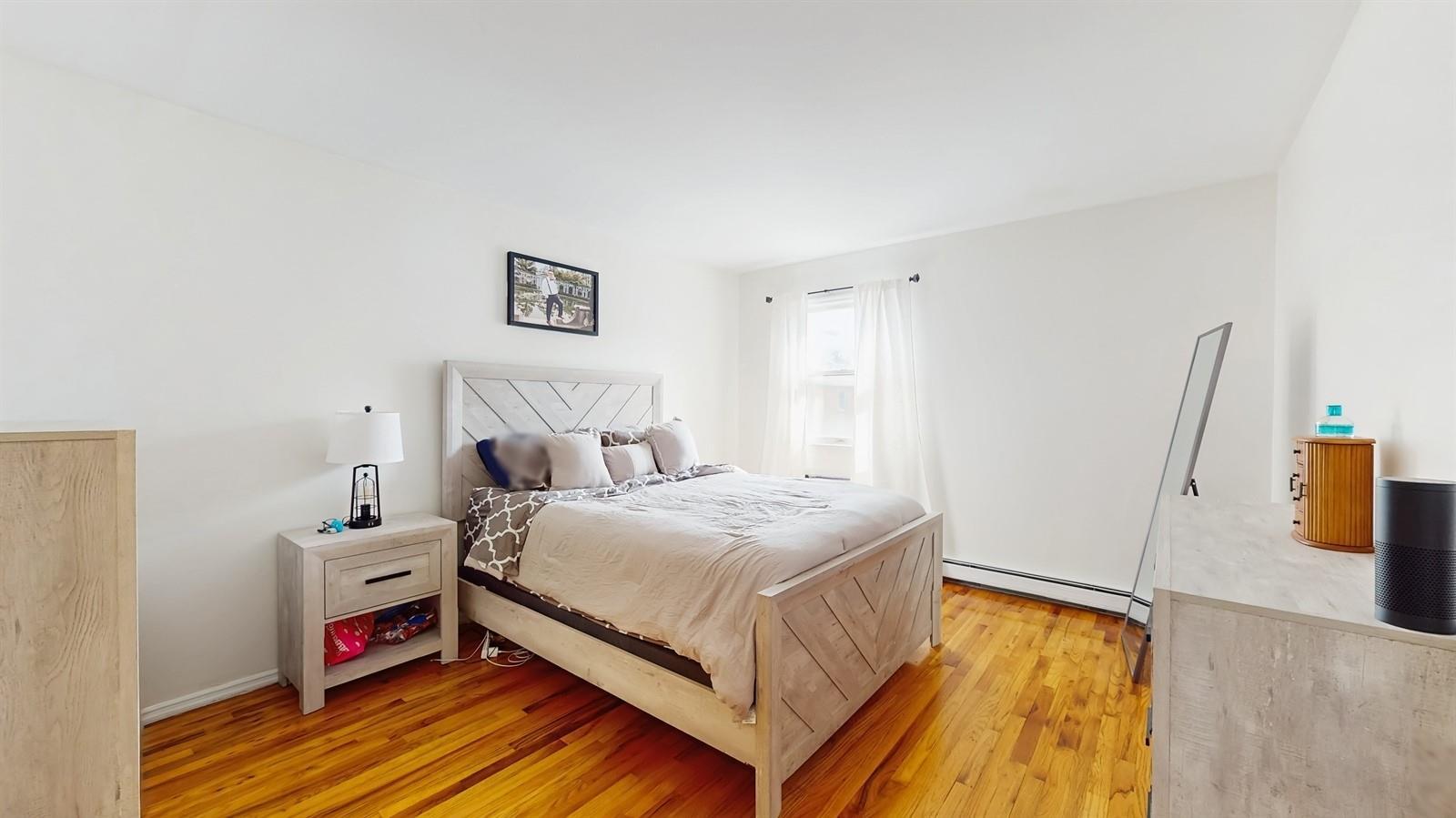 Single Family 76th  Queens, NY 11414, MLS-873021-20
