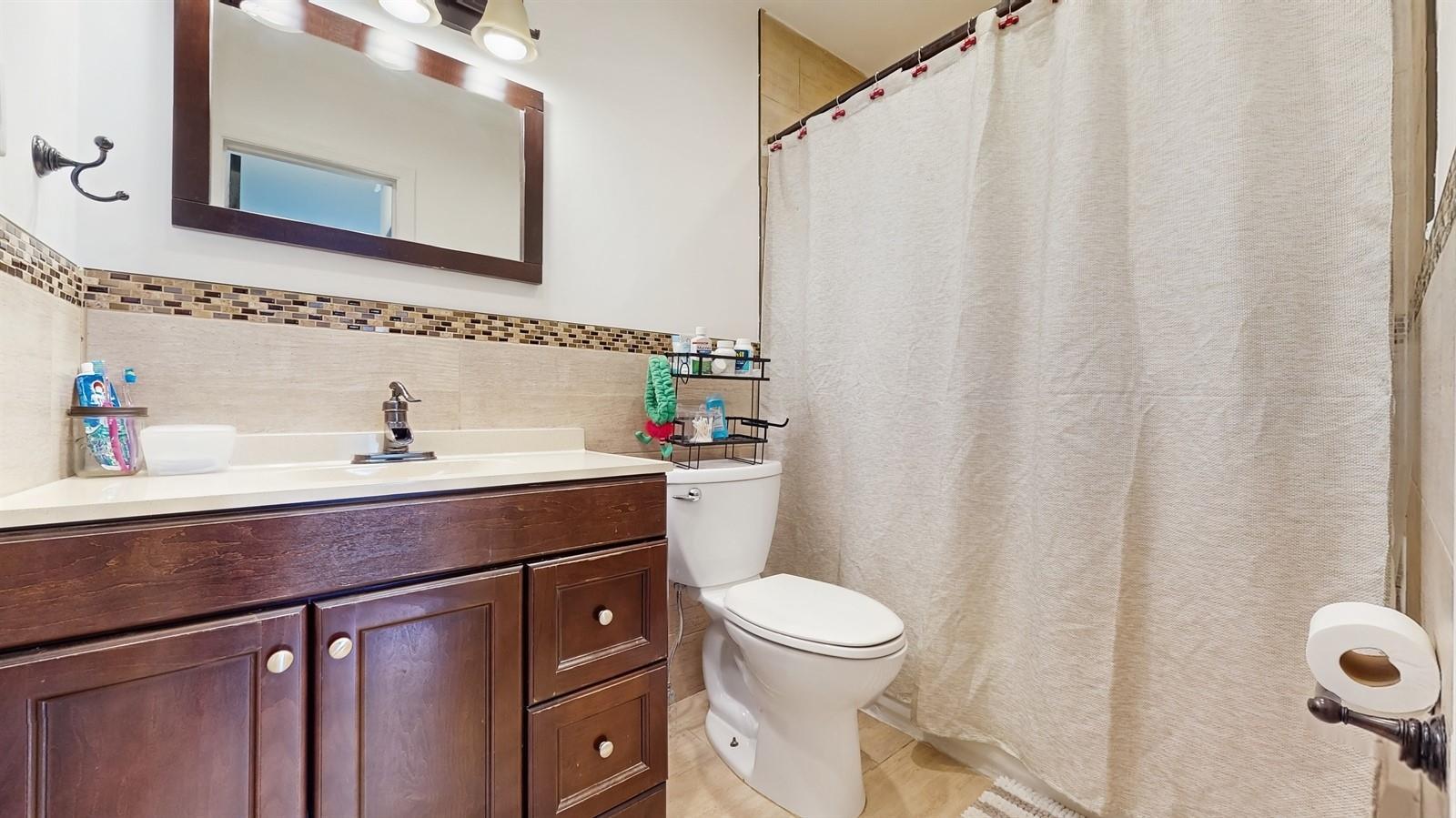 Single Family 76th  Queens, NY 11414, MLS-873021-23
