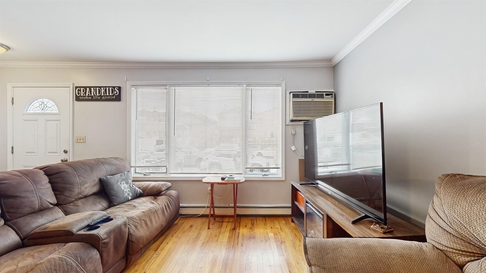 Single Family 76th  Queens, NY 11414, MLS-873021-4
