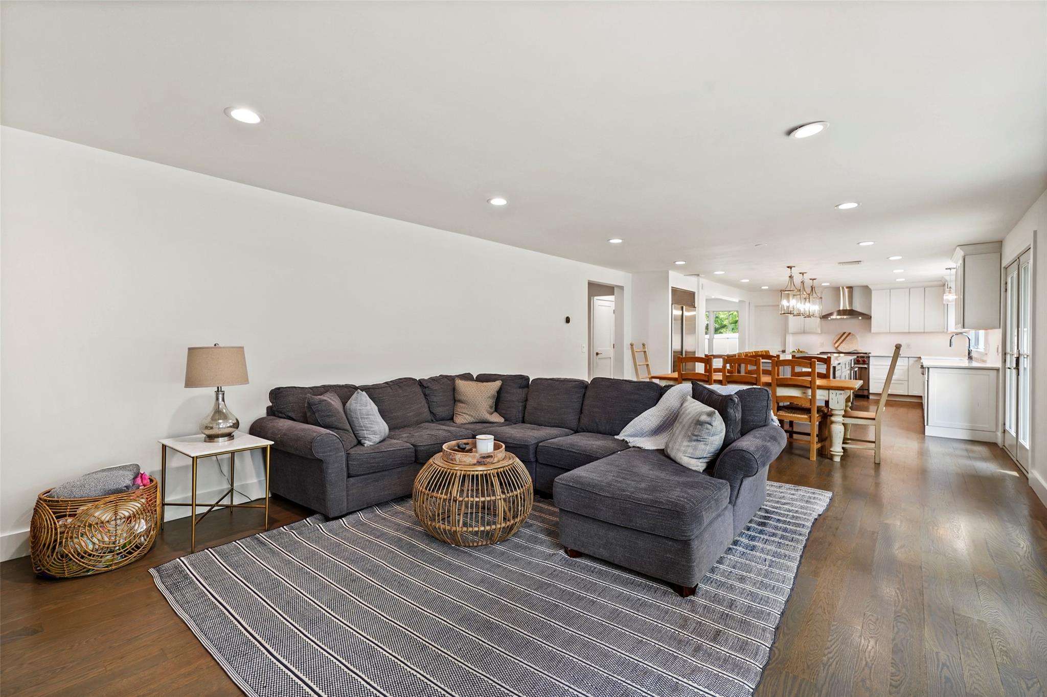 Single Family Country Ridge  Westchester County, NY 10573, MLS-873033-10