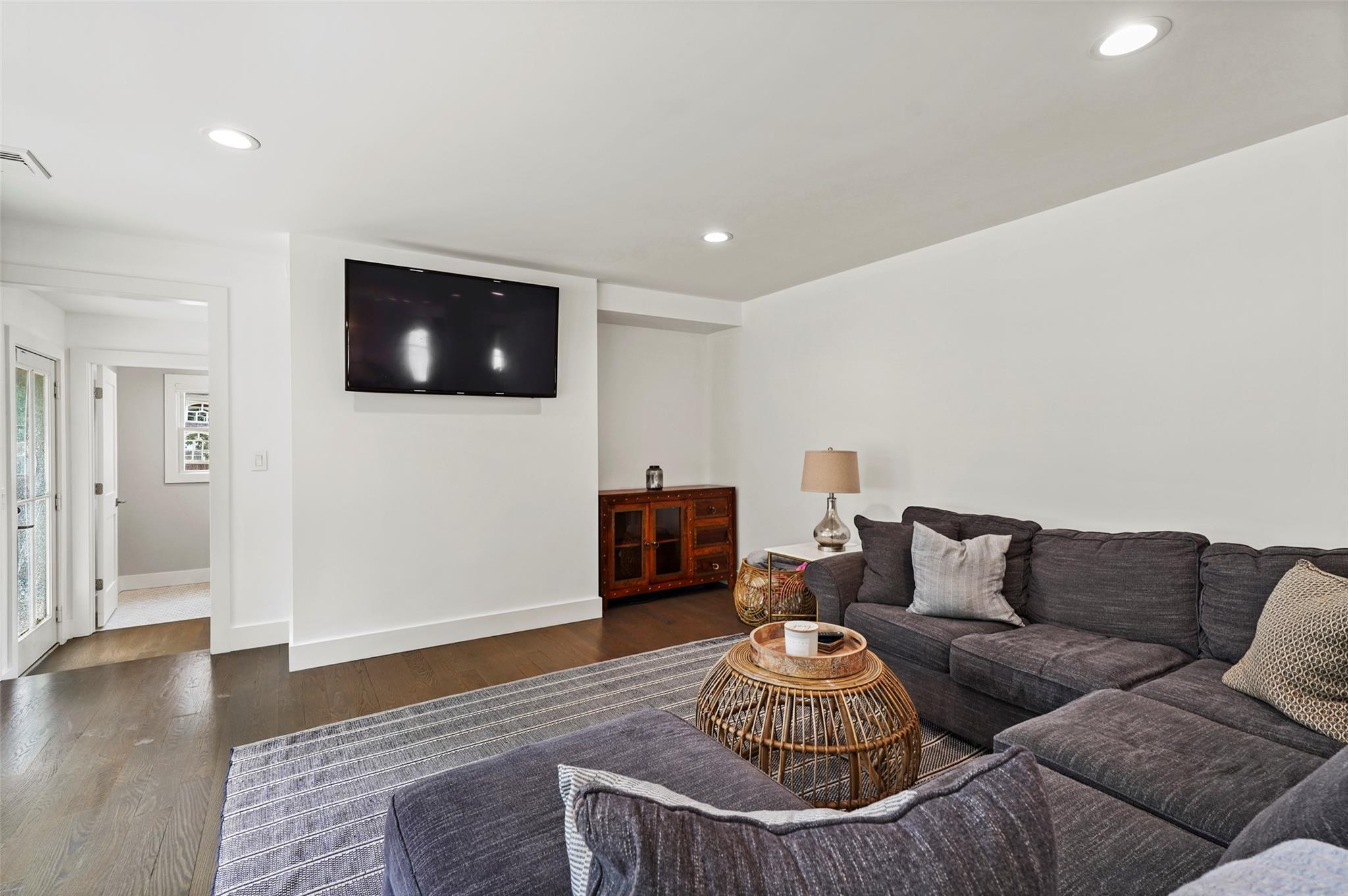 Single Family Country Ridge  Westchester County, NY 10573, MLS-873033-7