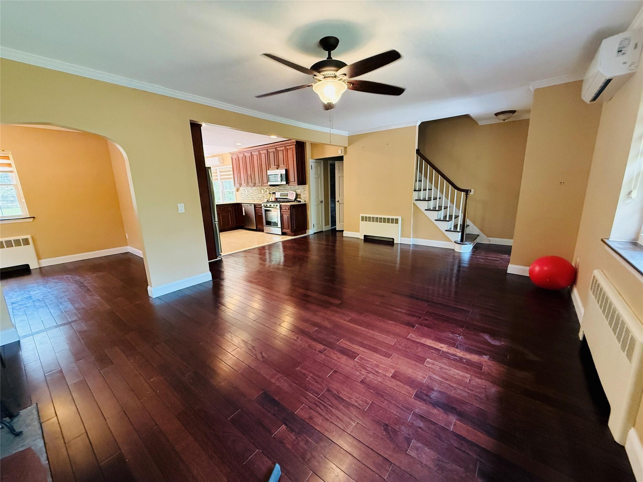 Single Family Elwood  Suffolk County, NY 11768, MLS-873041-5