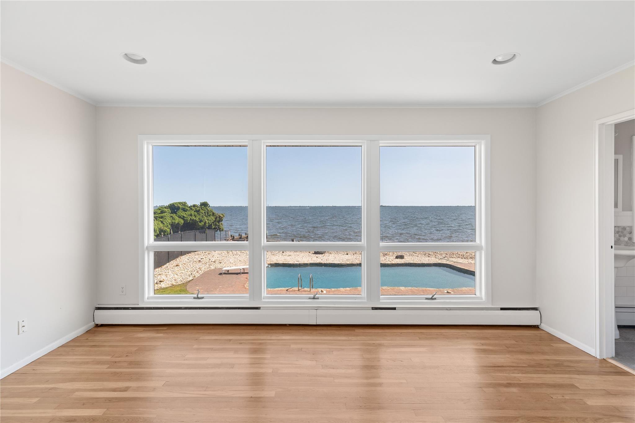 Single Family Secatogue  Suffolk County, NY 11795, MLS-873043-18
