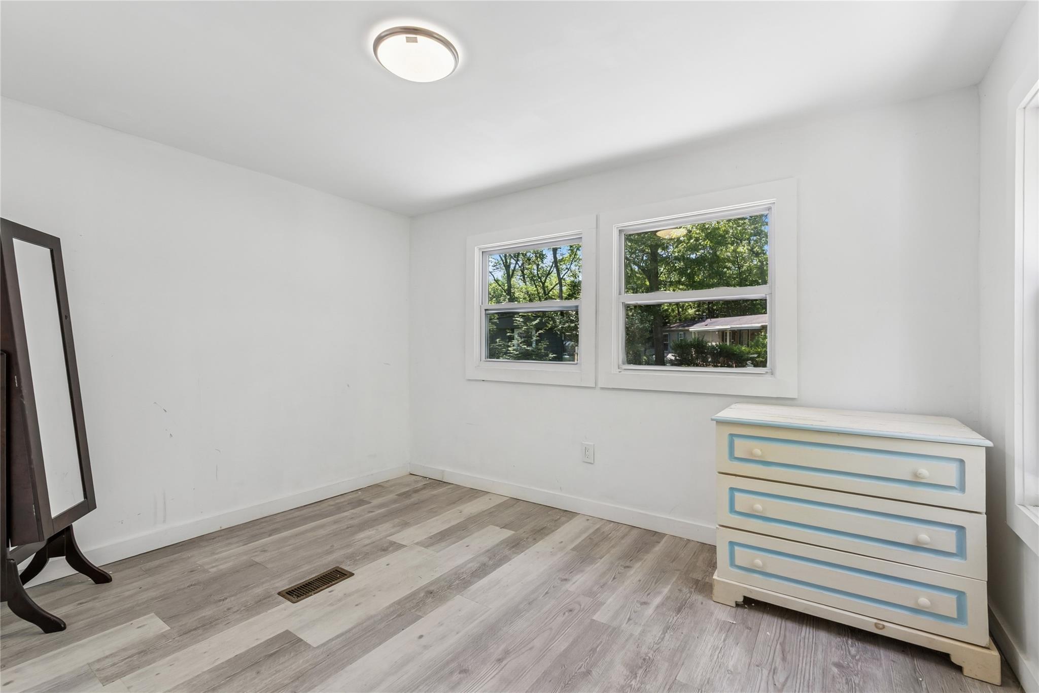 Single Family Speonk Riverhead Road  Suffolk County, NY 11972, MLS-873074-12
