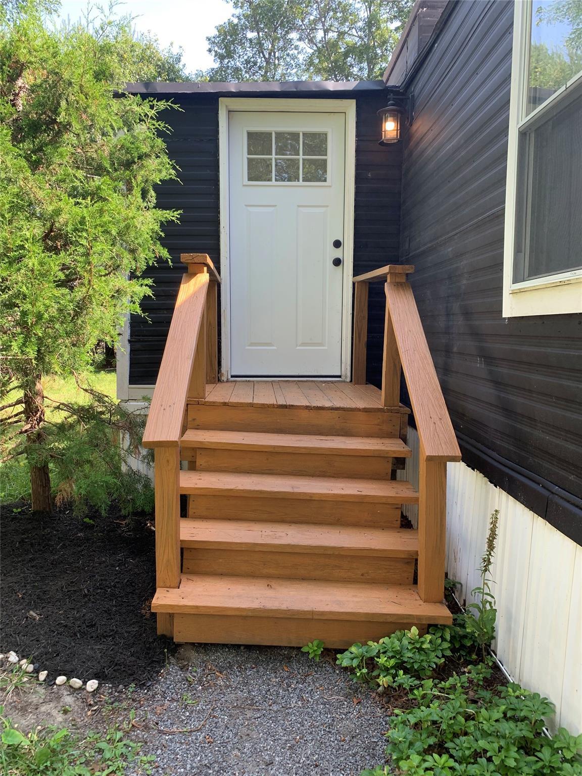Single Family Speonk Riverhead Road  Suffolk County, NY 11972, MLS-873074-4