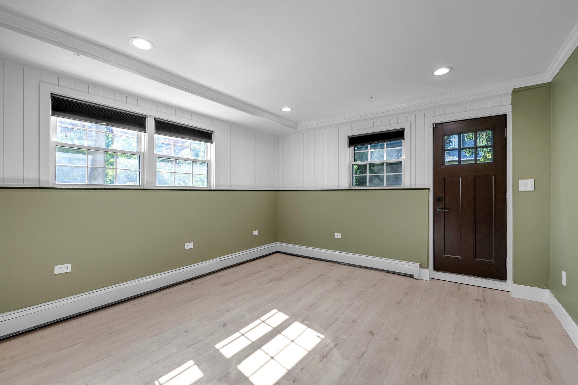 Single Family Washington  Nassau County, NY 11530, MLS-873080-21