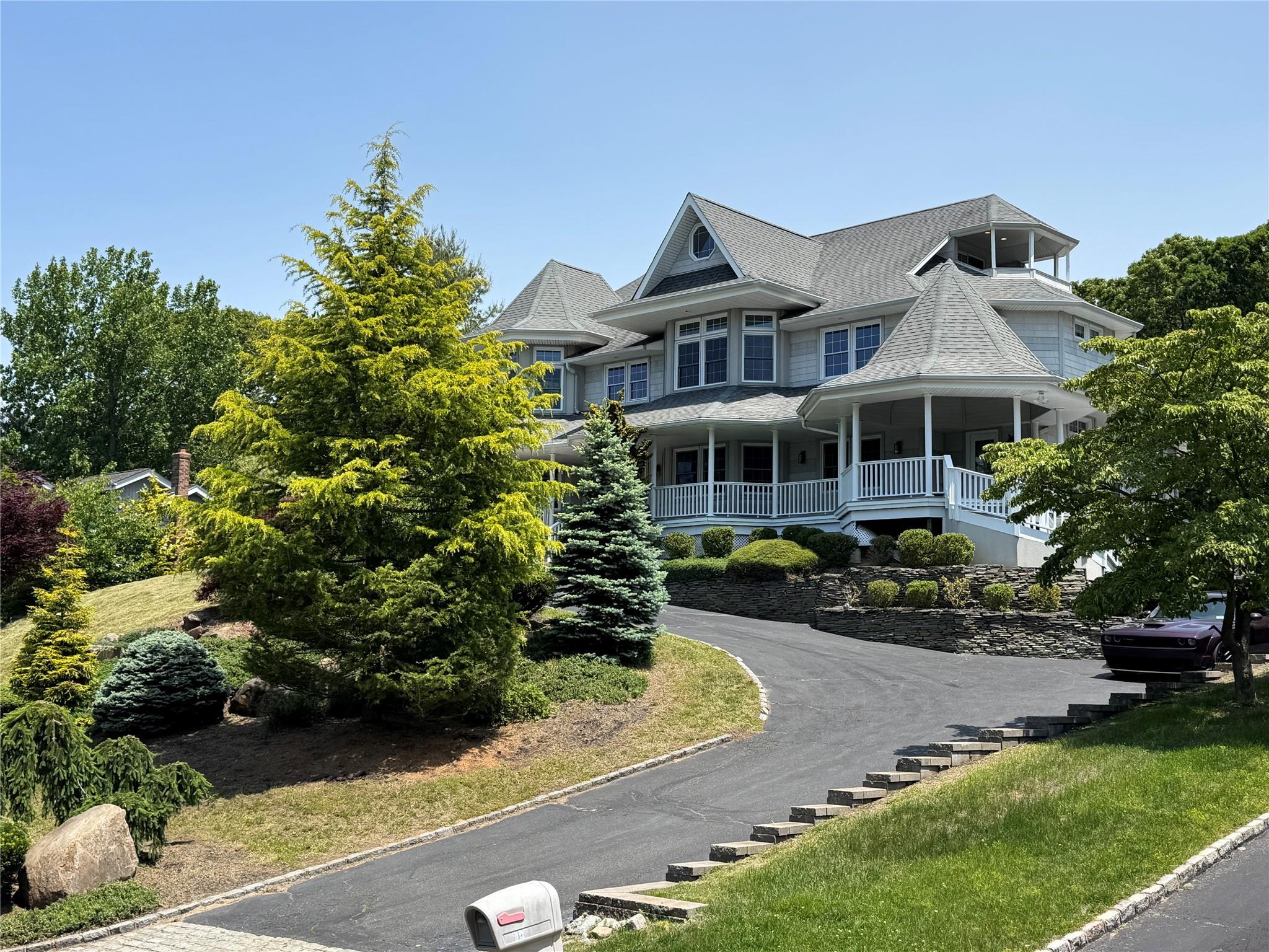 Single Family Frost Valley  Suffolk County, NY 11766, MLS-873090-3