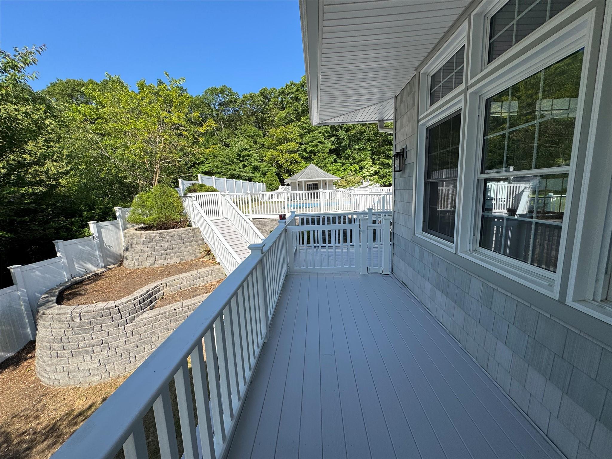 Single Family Frost Valley  Suffolk County, NY 11766, MLS-873090-31
