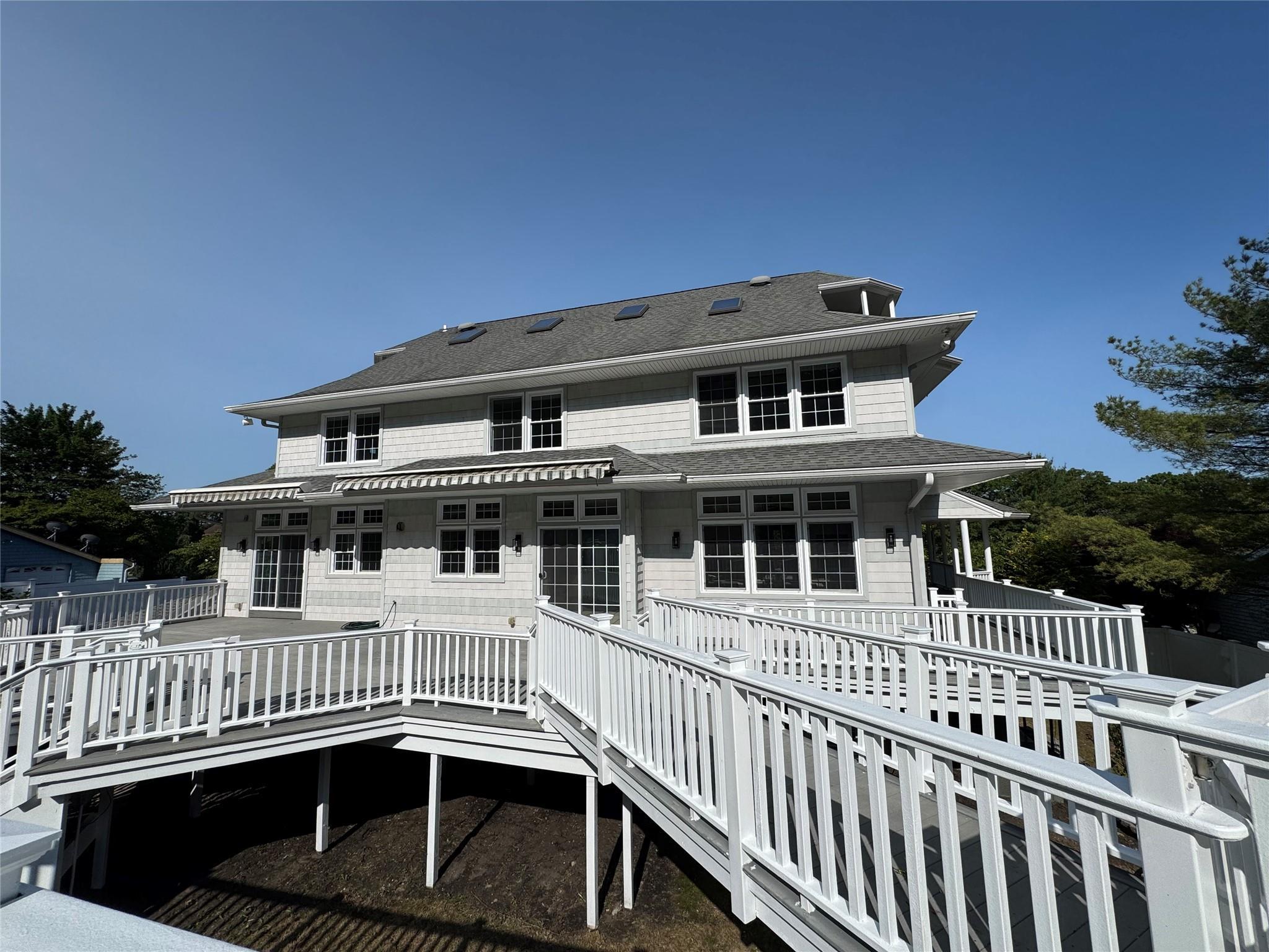 Single Family Frost Valley  Suffolk County, NY 11766, MLS-873090-5