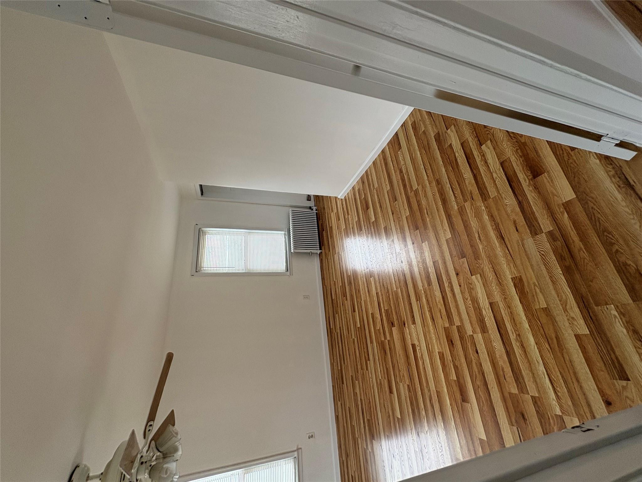 Single Family Hollywood  Bronx, NY 10465, MLS-873098-21