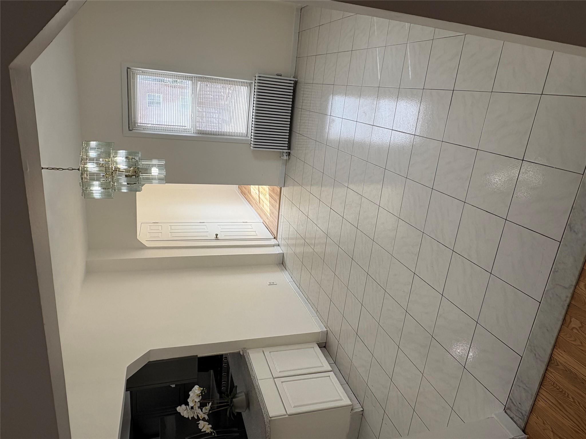 Single Family Hollywood  Bronx, NY 10465, MLS-873098-8