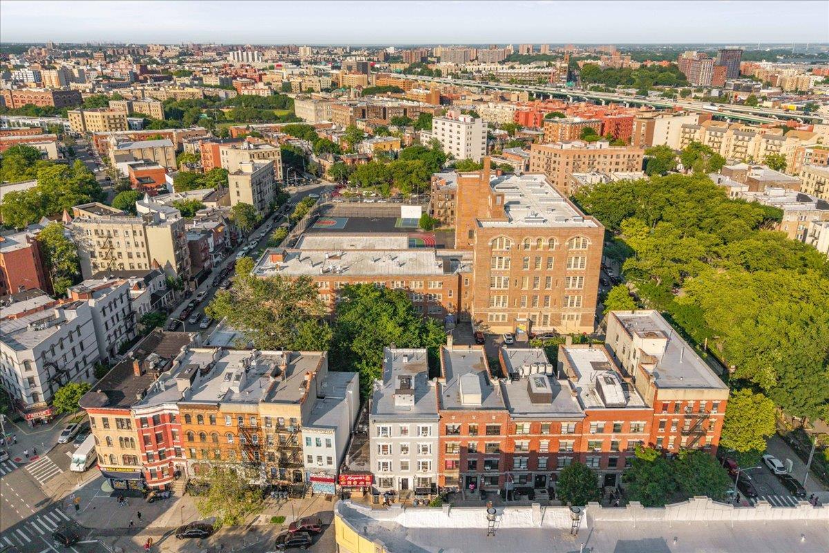 Single Family Avenue Saint John  Bronx, NY 10455, MLS-873105-4