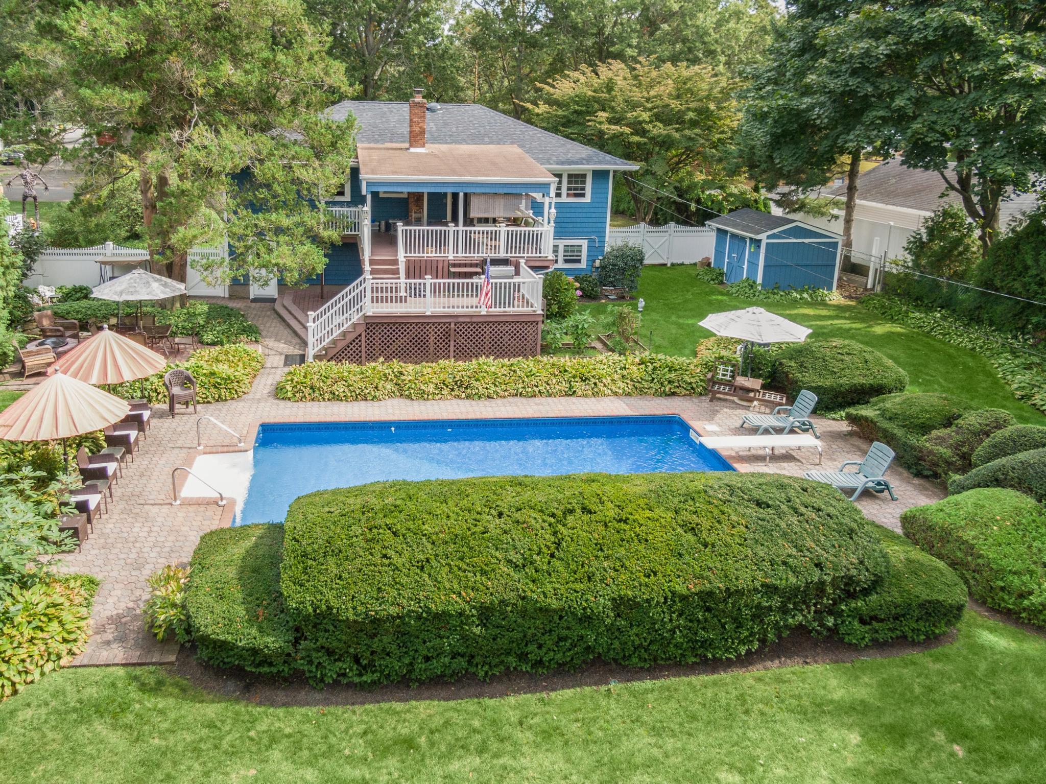 Single Family Eastover  Suffolk County, NY 11731, MLS-873109-27