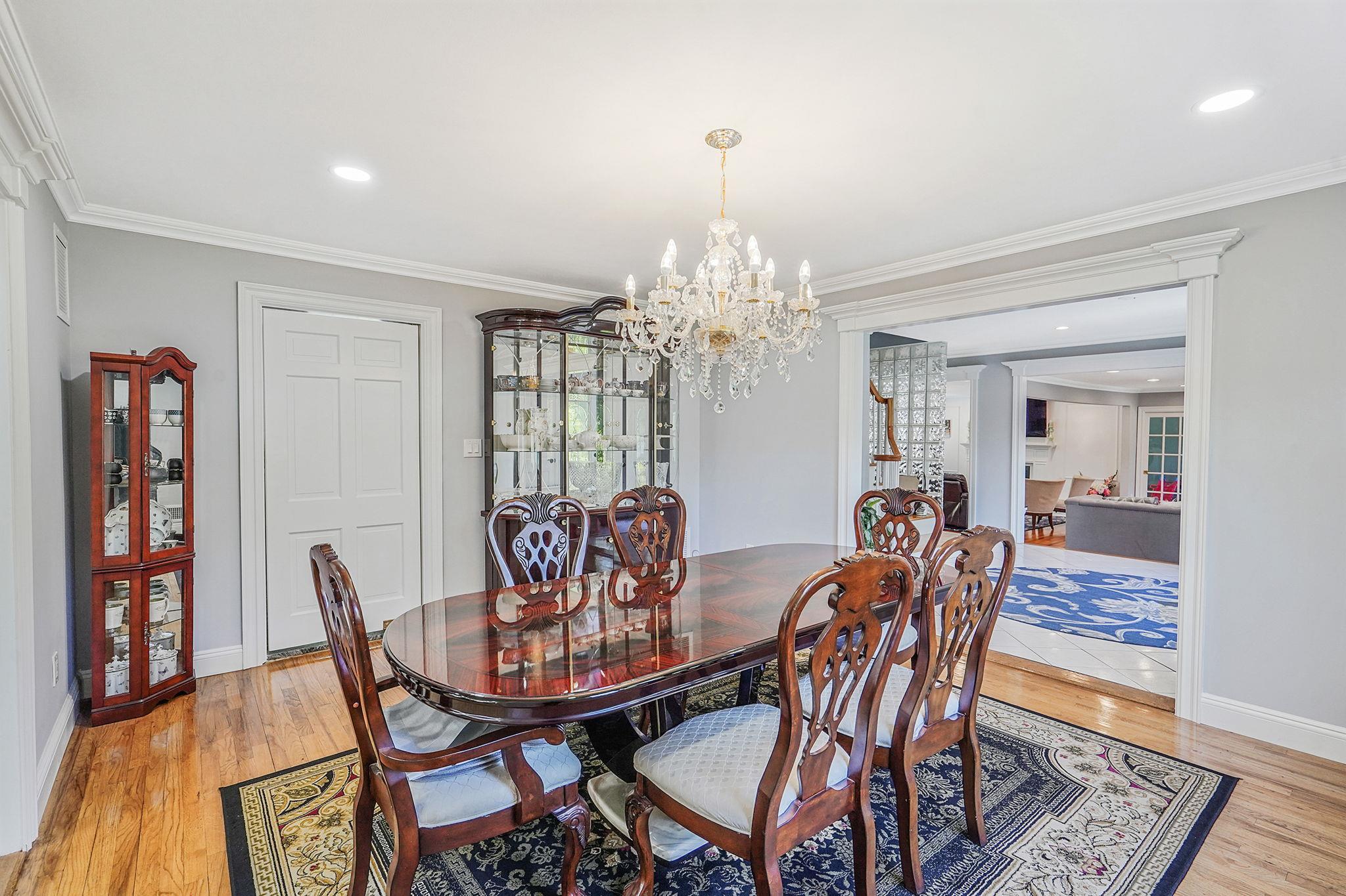 Single Family Country Squire Suffolk County, NY 11746, MLS-873133-12