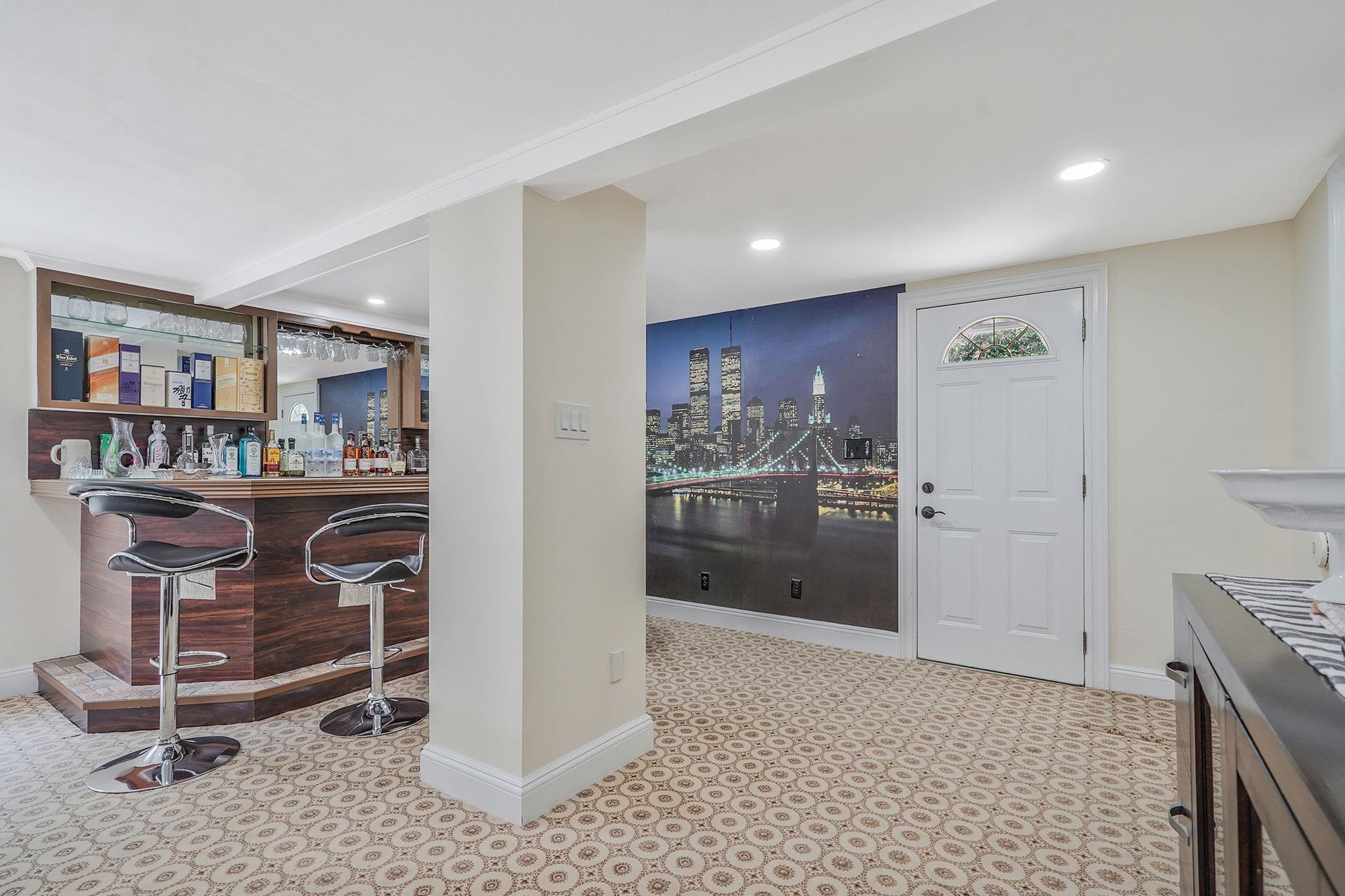 Single Family Country Squire Suffolk County, NY 11746, MLS-873133-14