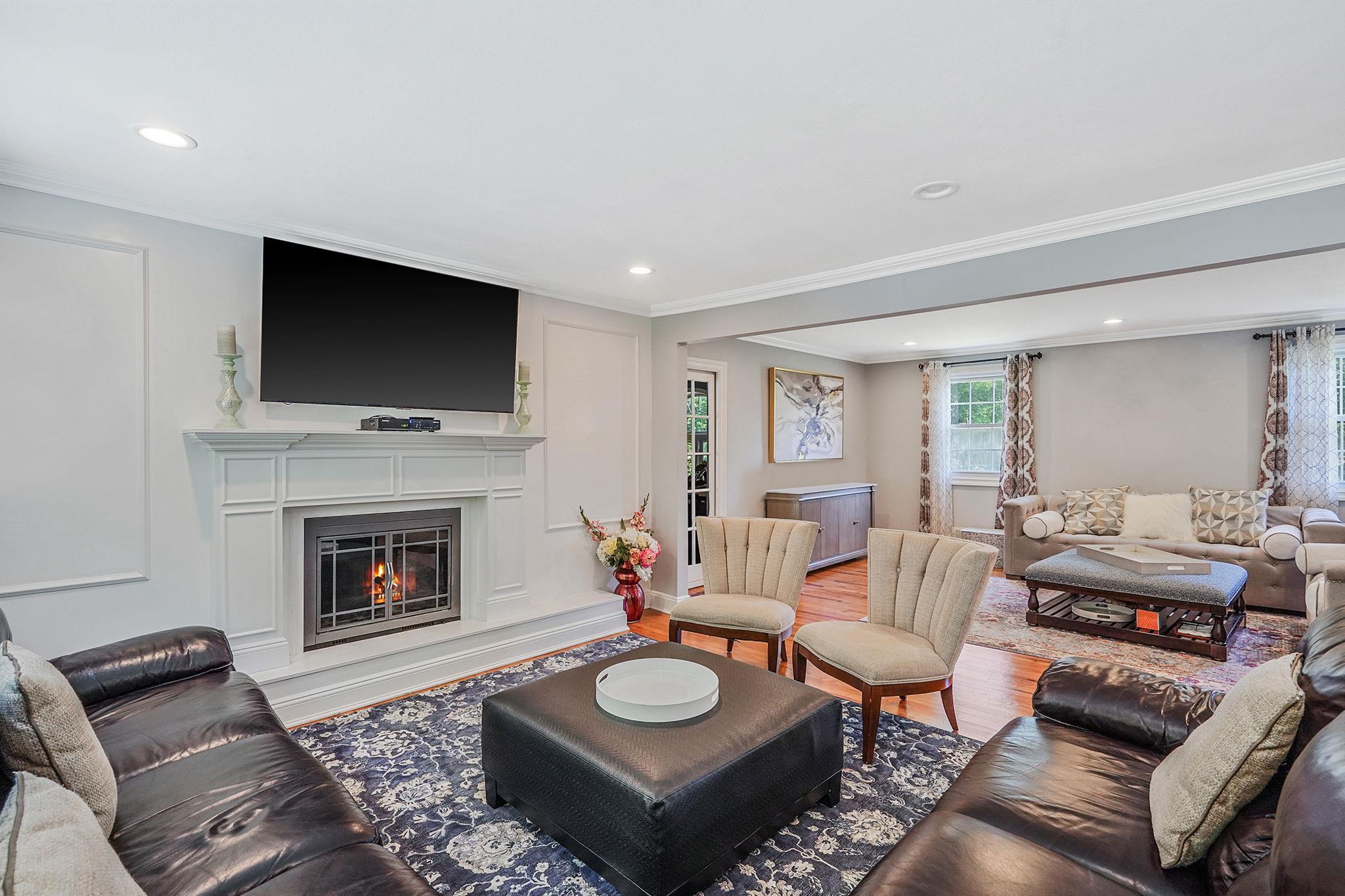 Single Family Country Squire Suffolk County, NY 11746, MLS-873133-8