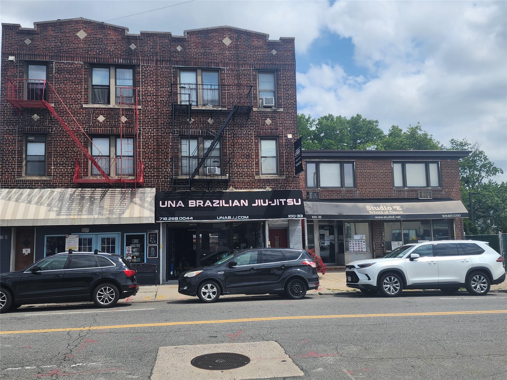 Single Family Metropolitan  Queens, NY 11375, MLS-873142-3