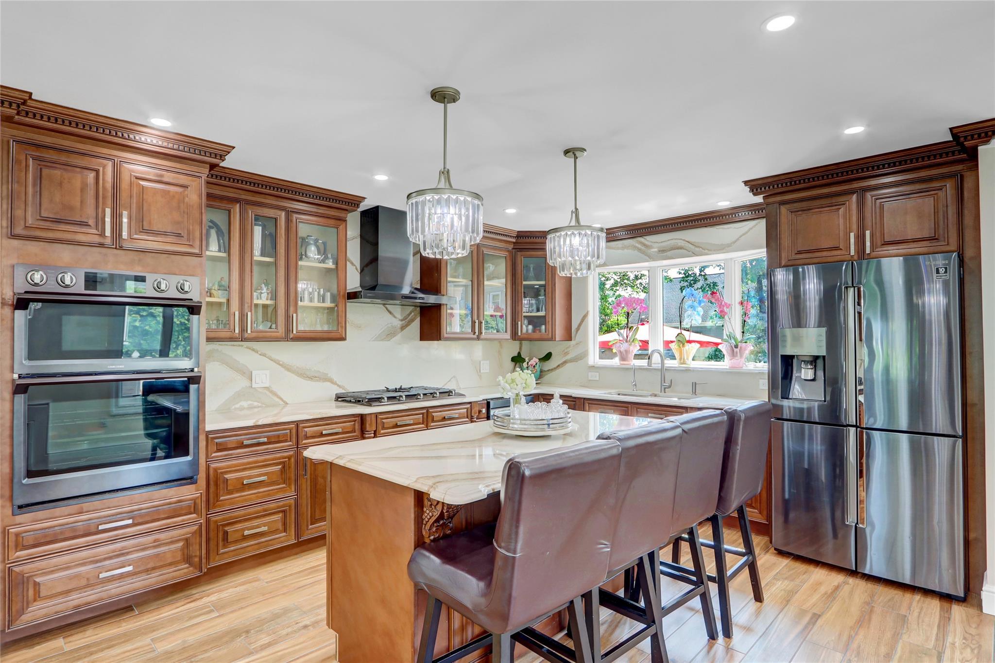 Single Family Meadowbrook  Nassau County, NY 11580, MLS-873156-10