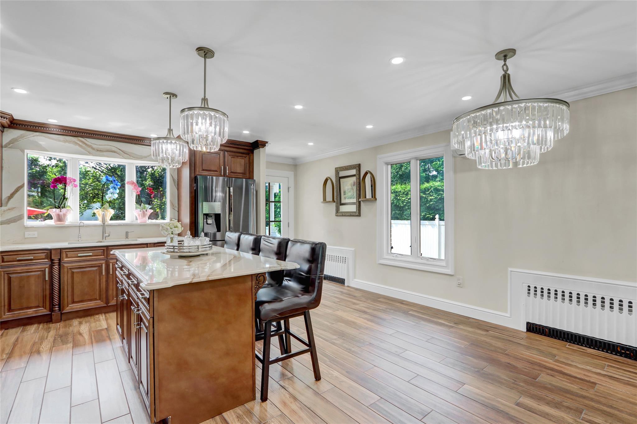 Single Family Meadowbrook  Nassau County, NY 11580, MLS-873156-9