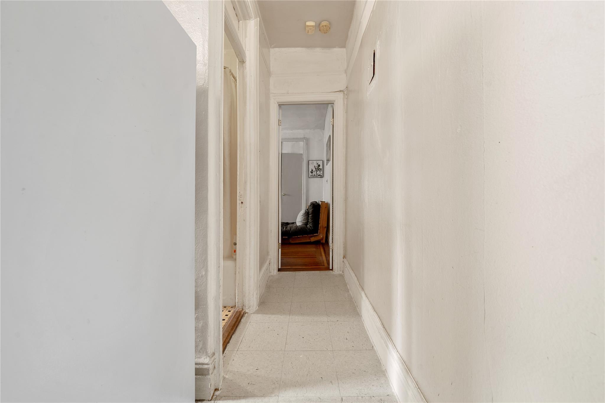 Coop 181 Street  Manhattan, NY 10033, MLS-873163-10