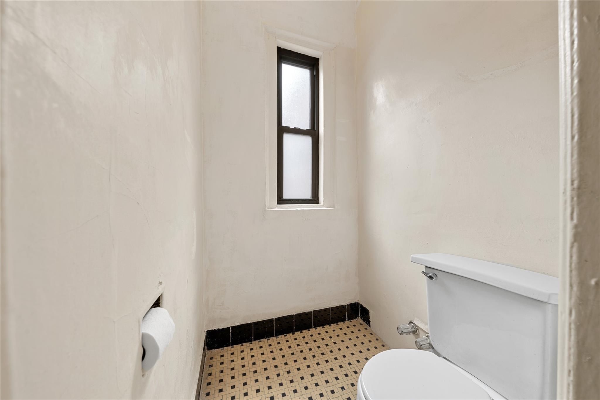 Coop 181 Street  Manhattan, NY 10033, MLS-873163-12