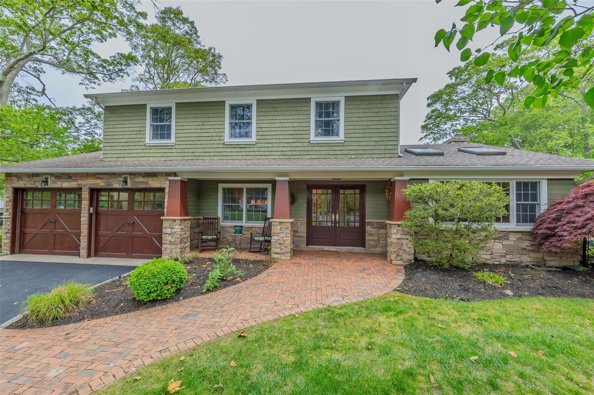 Single Family in Brookhaven - Quiet  Suffolk County, NY 11764