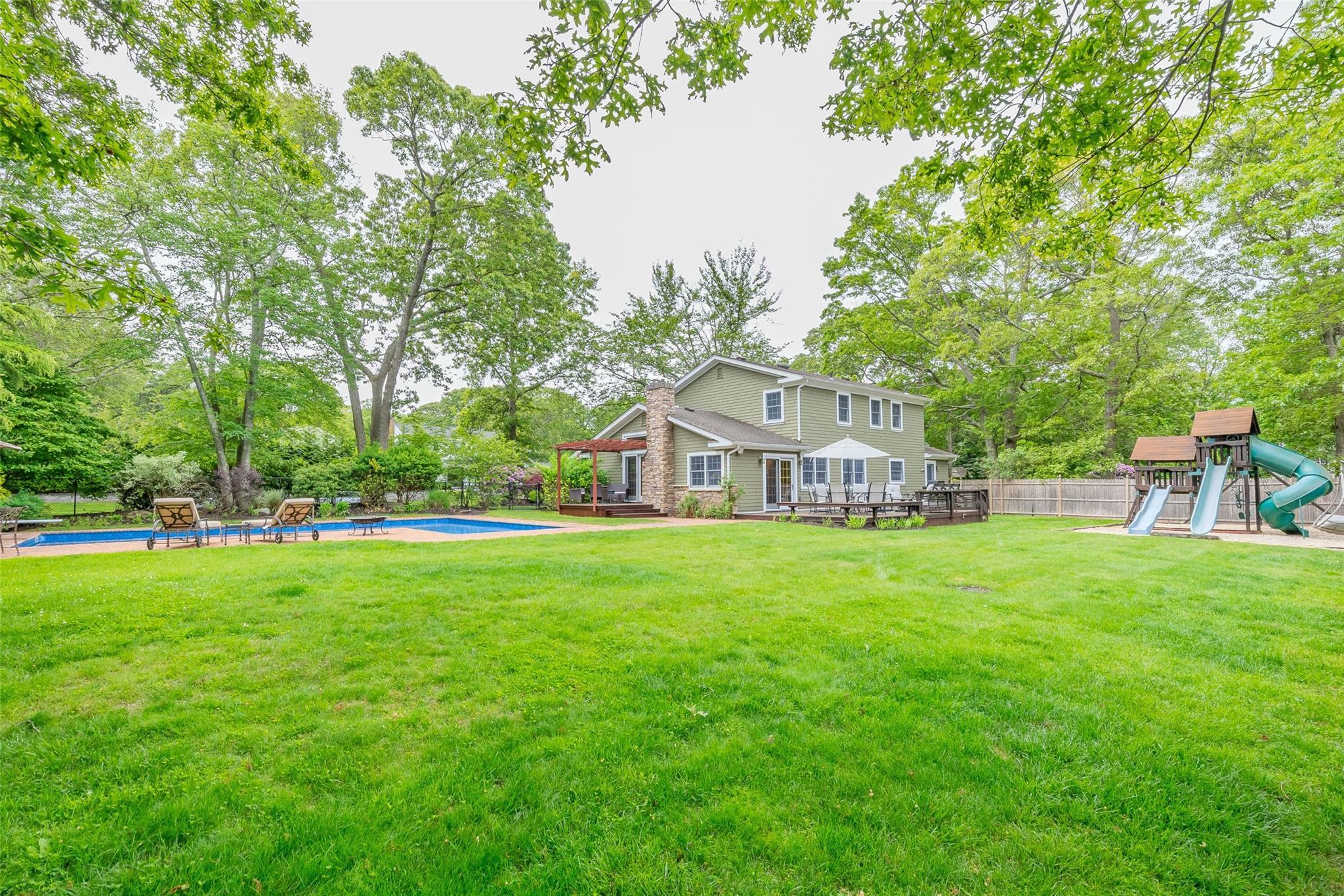 Single Family Quiet  Suffolk County, NY 11764, MLS-873164-10