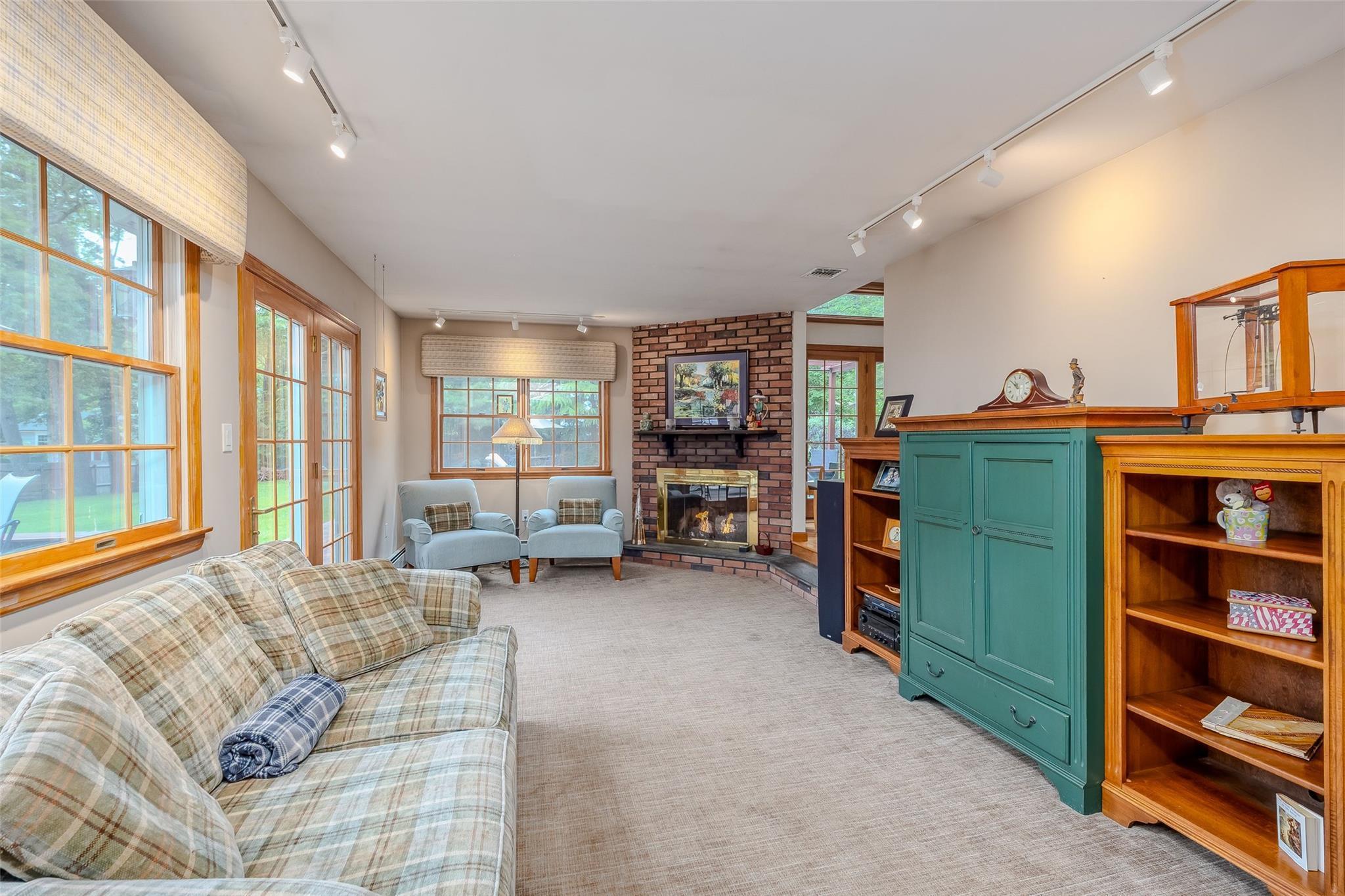 Single Family Quiet  Suffolk County, NY 11764, MLS-873164-21