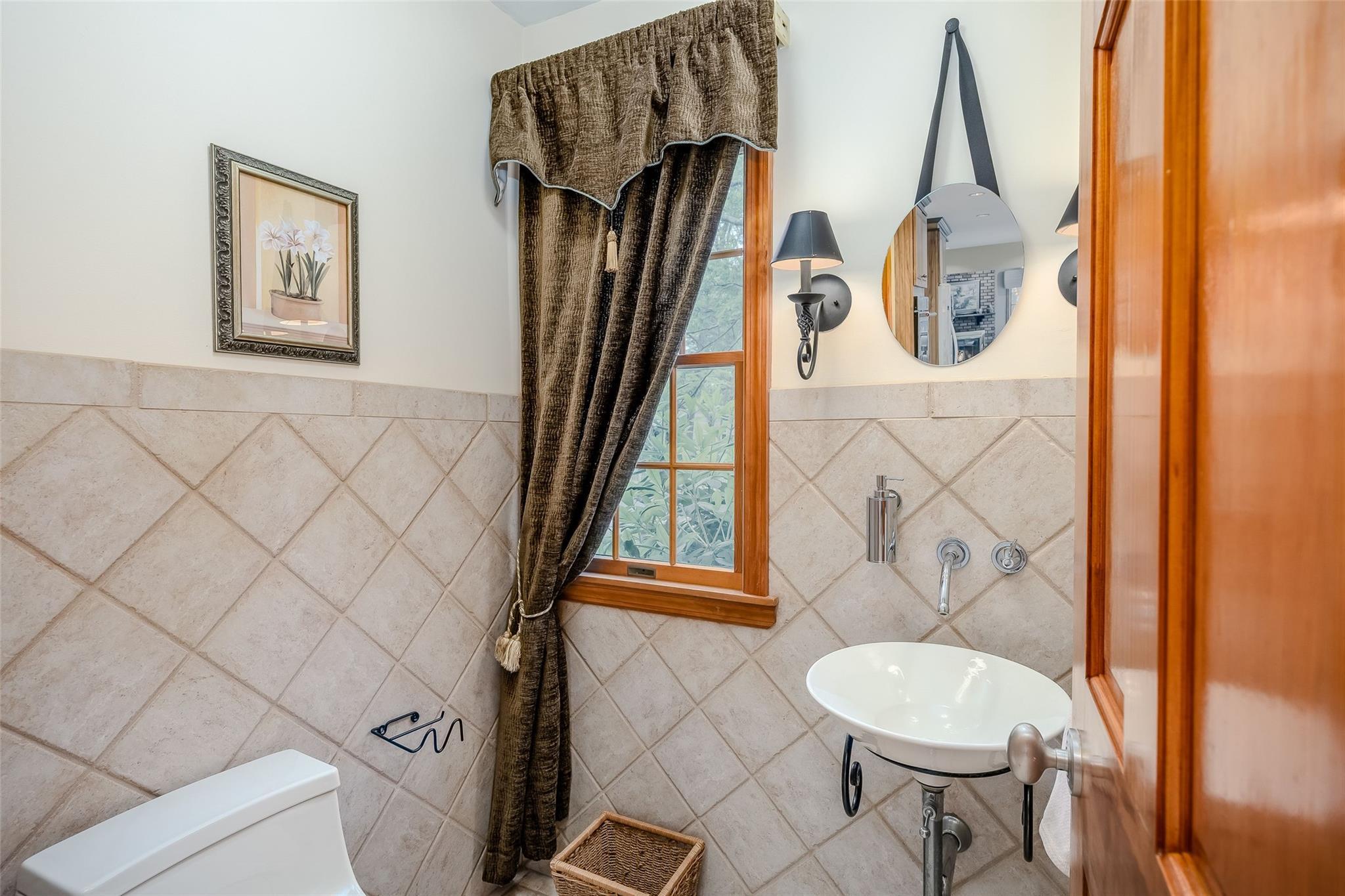 Single Family Quiet  Suffolk County, NY 11764, MLS-873164-28