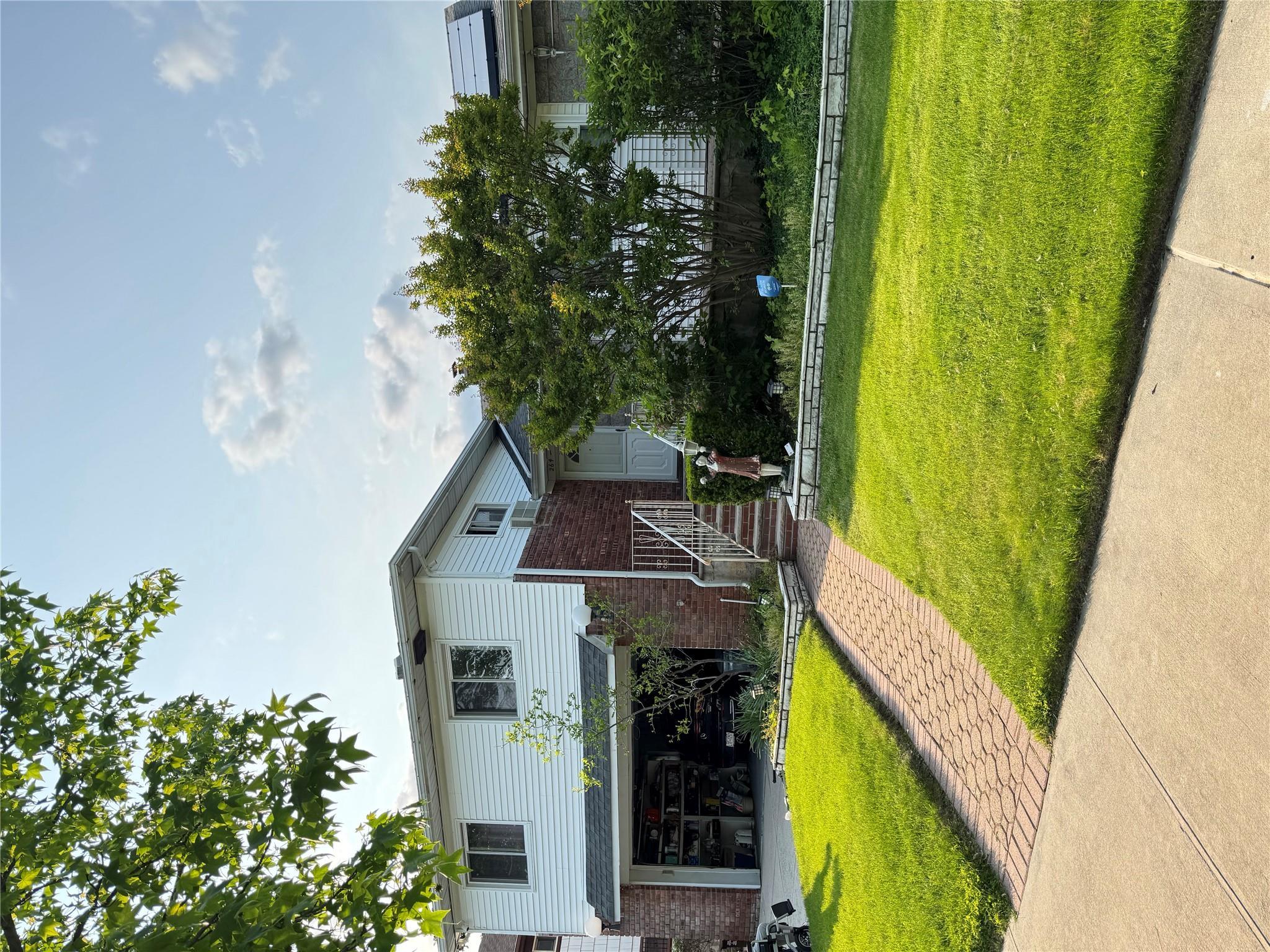 Single Family 60th  Queens, NY 11362, MLS-873177-4