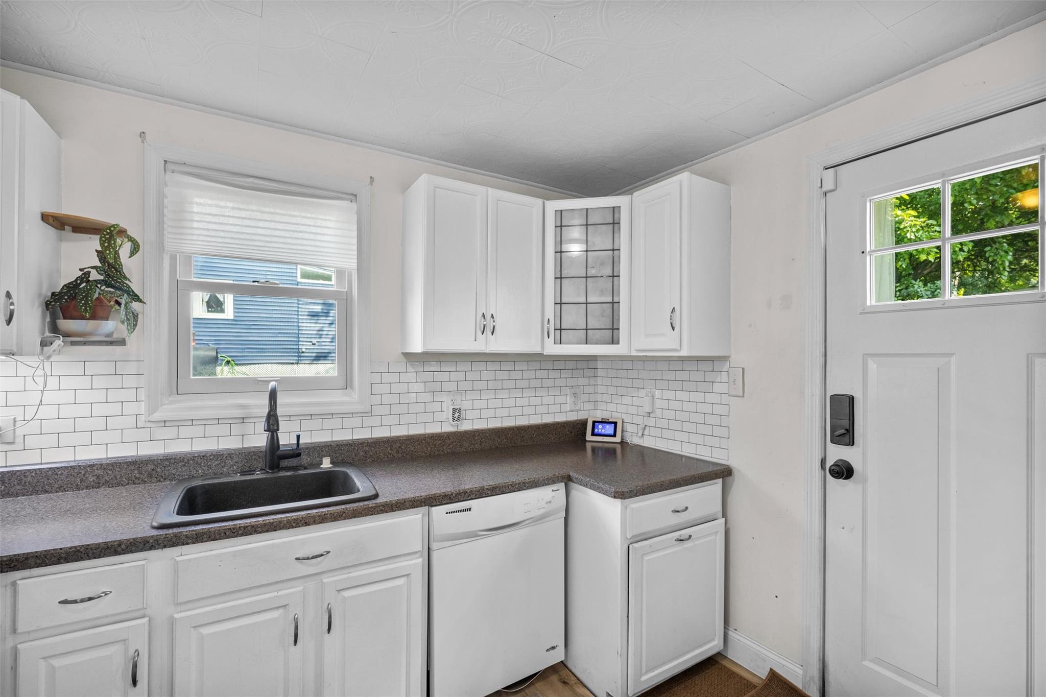 Single Family Silver Spring  Orange County, NY 12553, MLS-873196-15