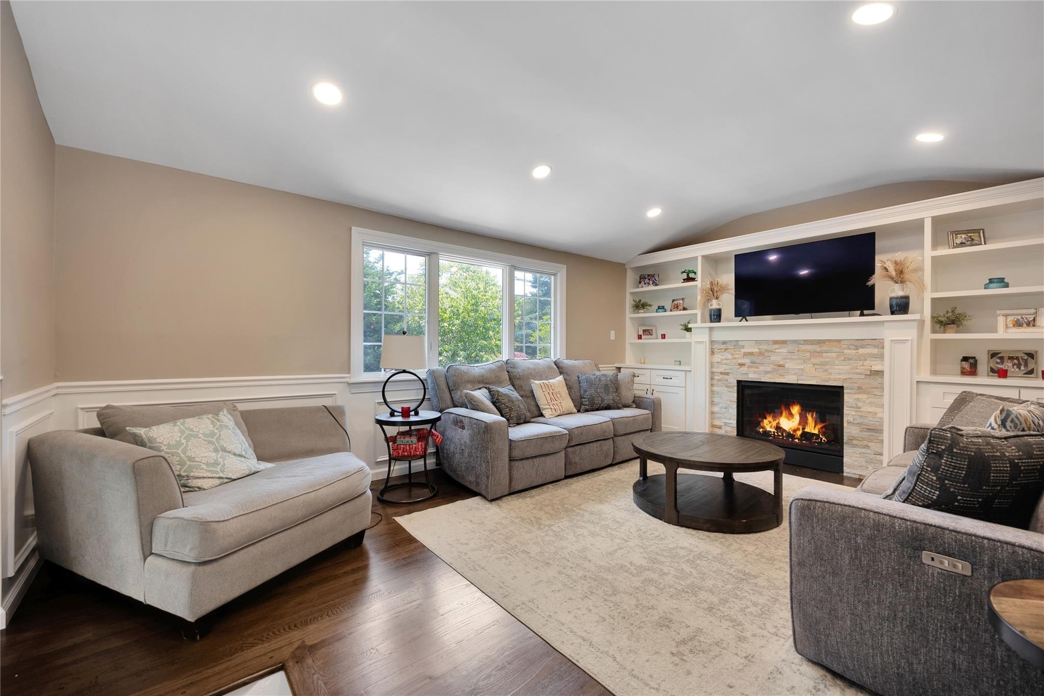Single Family Cheryl  Nassau County, NY 11566, MLS-873214-15