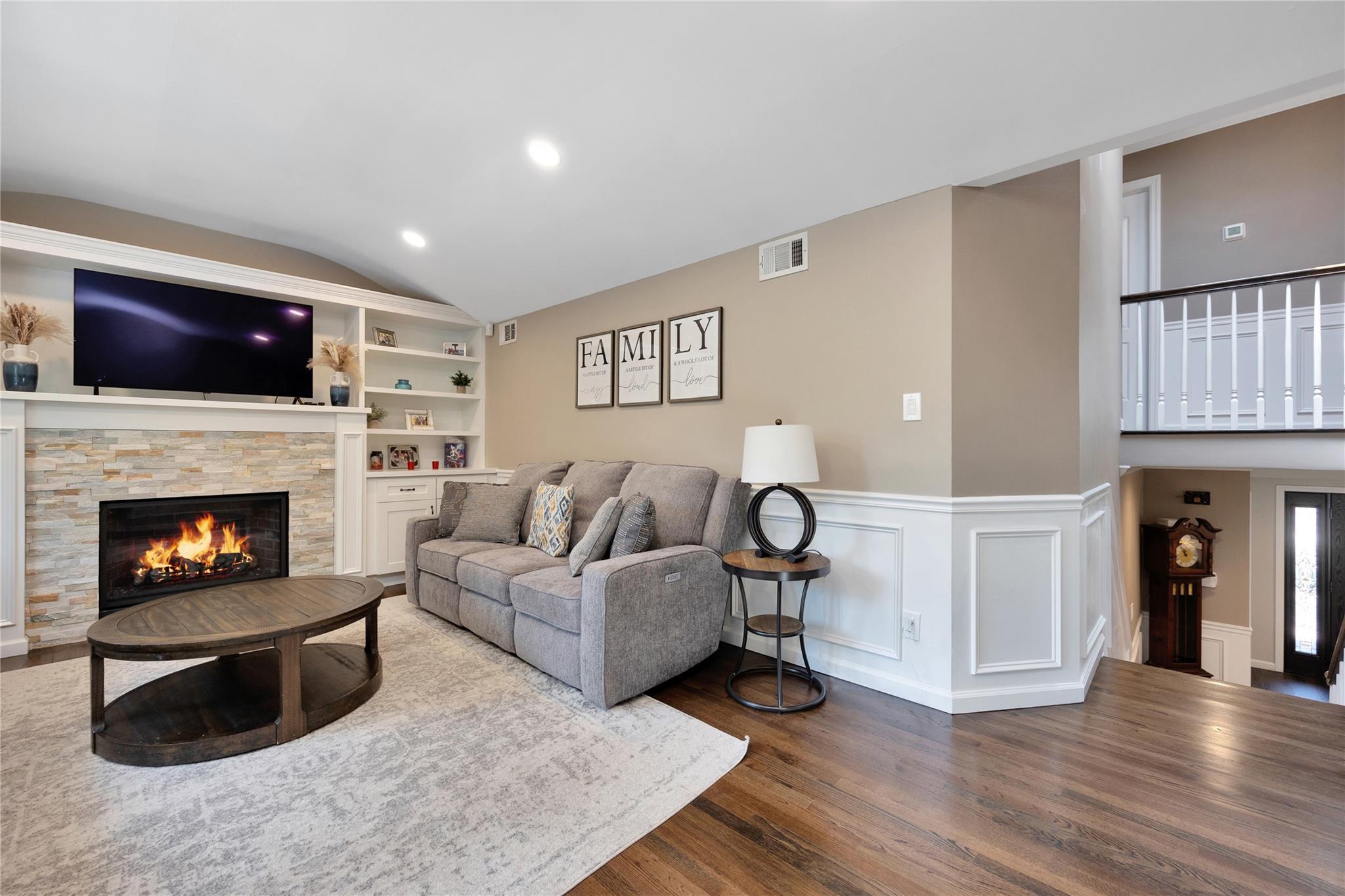 Single Family Cheryl  Nassau County, NY 11566, MLS-873214-16