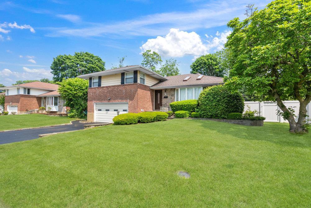 Single Family Birchwood Park  Nassau County, NY 11791, MLS-873217-30