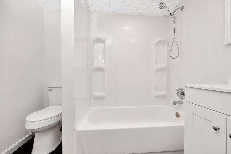 Single Family Pearl  Suffolk County, NY 11778, MLS-873218-21