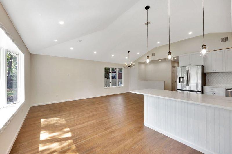 Single Family Pearl  Suffolk County, NY 11778, MLS-873218-4