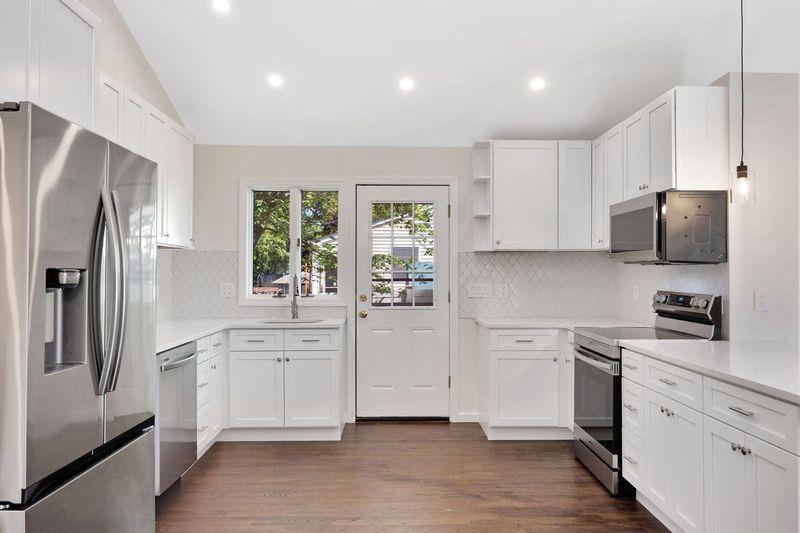 Single Family Pearl  Suffolk County, NY 11778, MLS-873218-6