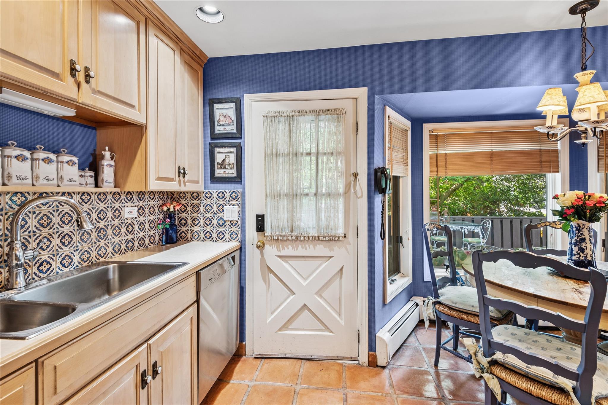 Single Family Somerset  Nassau County, NY 11557, MLS-873254-12