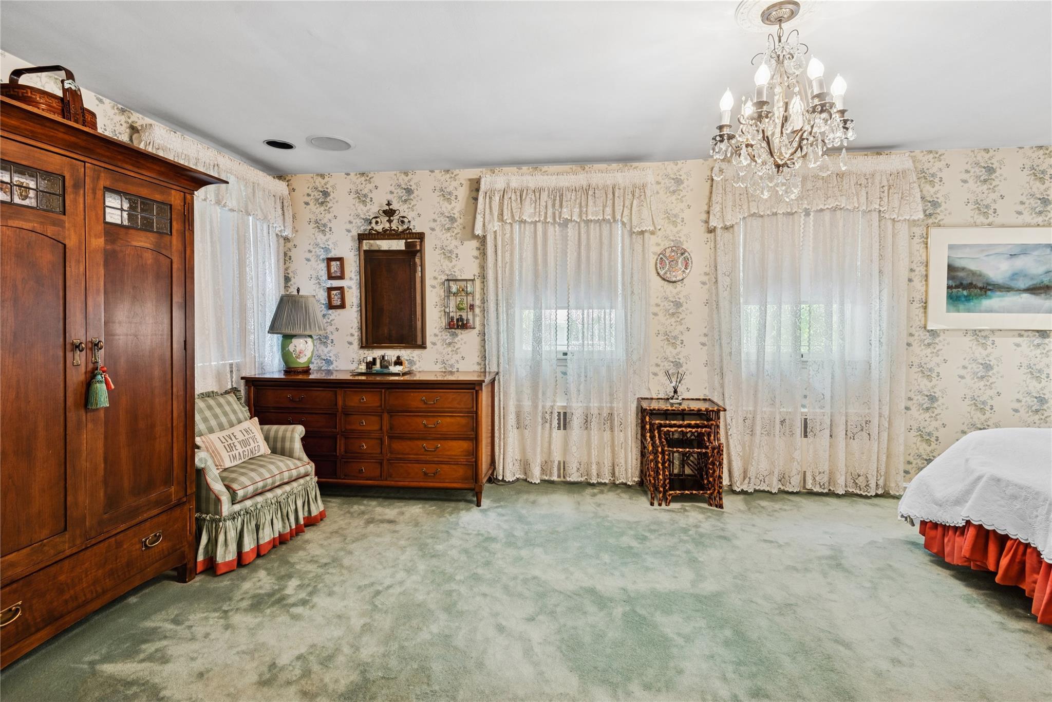 Single Family Somerset  Nassau County, NY 11557, MLS-873254-23