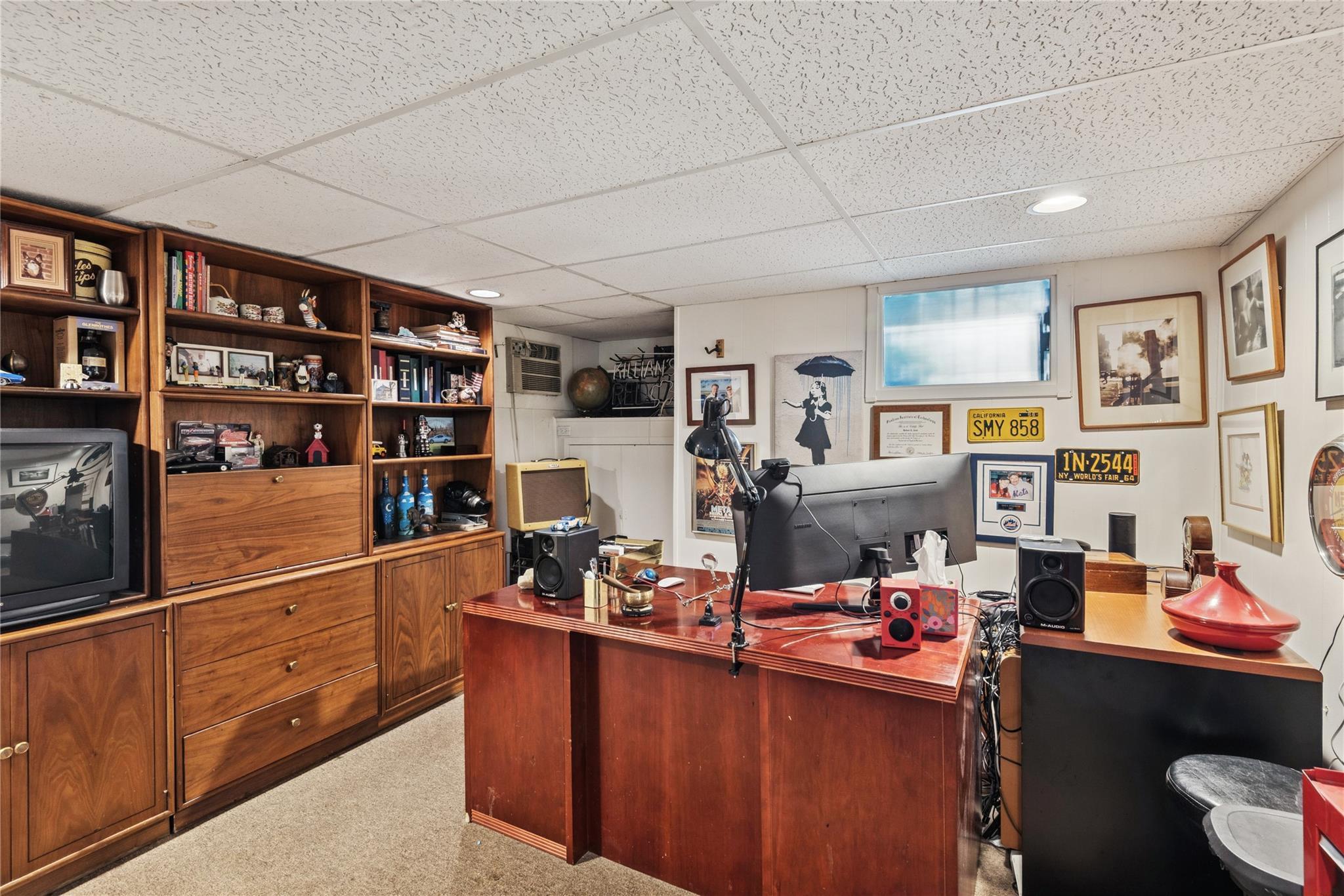 Single Family Somerset  Nassau County, NY 11557, MLS-873254-37