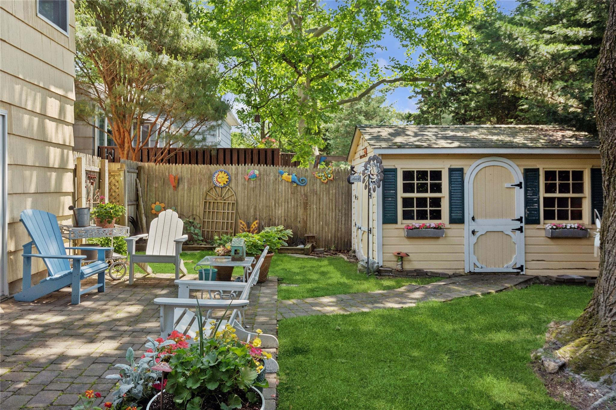 Single Family Somerset  Nassau County, NY 11557, MLS-873254-41