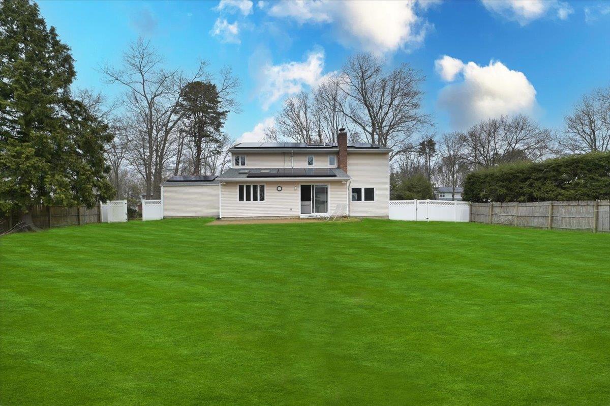 Single Family Peppermill  Suffolk County, NY 11725, MLS-873293-16